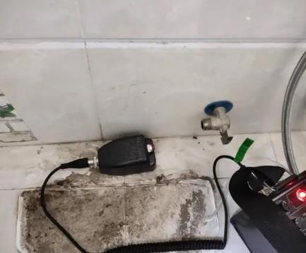长寿屋顶漏水维修公司分享下卫生间漏水的危害及解决方法